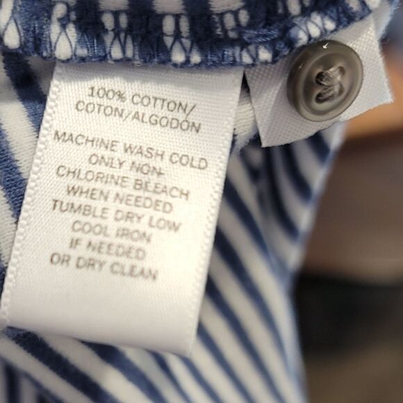 LOFT Cold Shoulder Top, Crew Neck - Picture 9 of 9